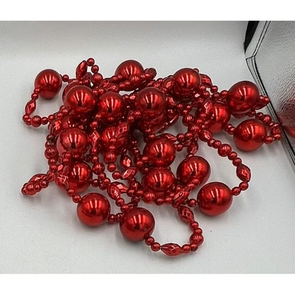Christmas Garland Unisex 12ft Red NWOT Metallic Beaded Decor